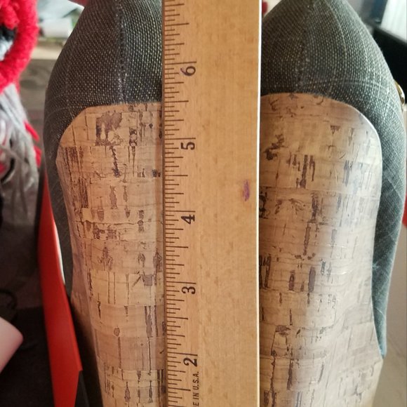 Guess Wedge Platform Heals in Size 9 1/2 M - Picture 13 of 13